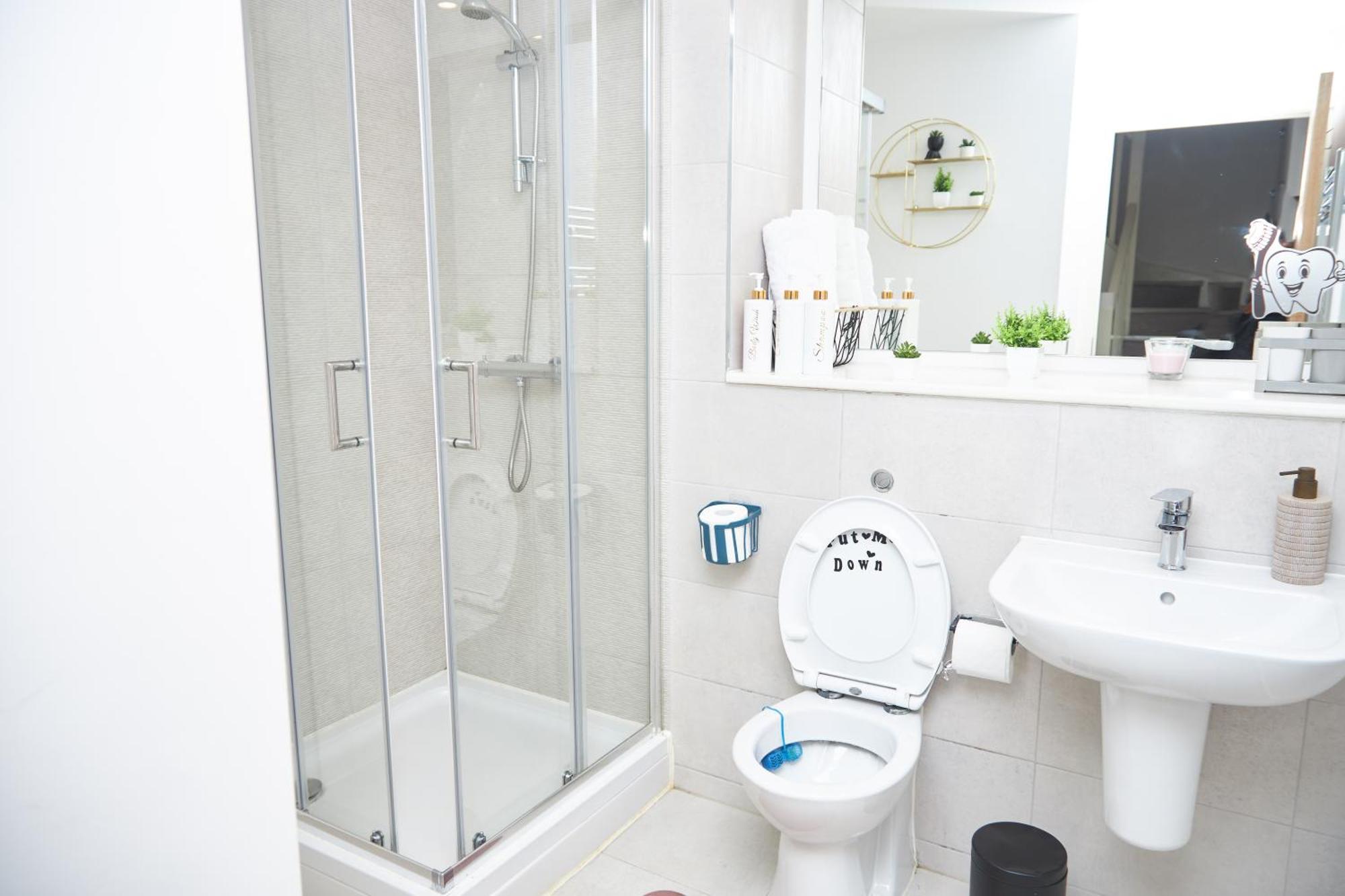 Obi'S House&Suites - Luxury 2Bed Duplex Apartment With Balcony Manchester Eksteriør bilde